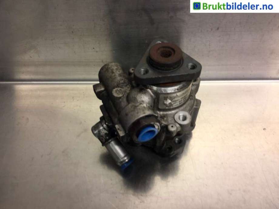 Servo pumpe mekanisk til Audi A6, 2005-2008 (Type III, Fase 1) (C6) (C6) (AUDI|4F0 145 155 A)