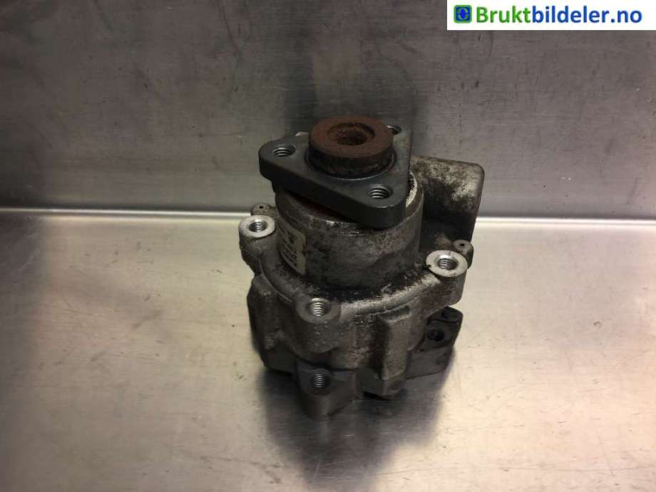Servo pumpe mekanisk til Audi A6 2005-2008 (Type III, Fase 1) (C6) (C6) (AUDI|4F0 145 155 A|7693 955 233|)