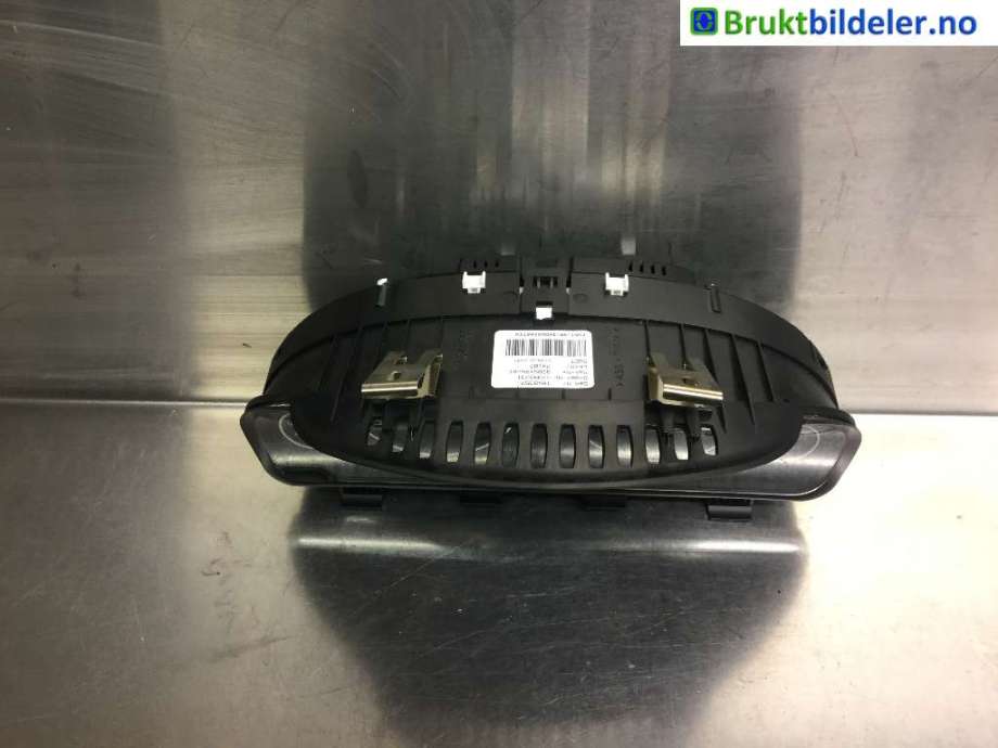 Instrumentpanel til BMW 5-Serie 2010-2017 (F10/F11) (F10/F11) (BMW|9 342 806-01|2 358 688 - 04|)