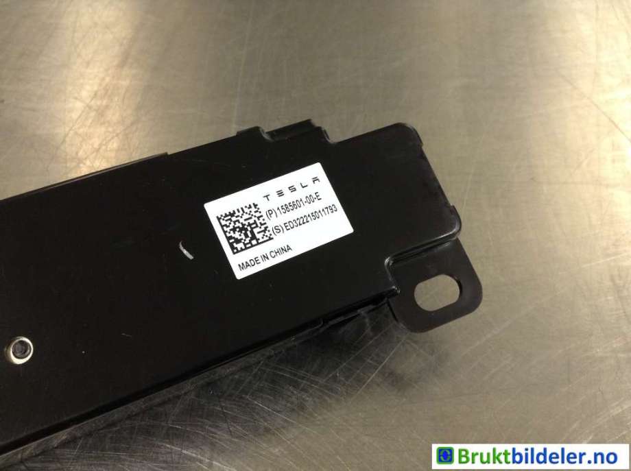 Styreenhet diverse til Tesla Model Y 2021-2024 (Type I) (1585601-00-E|)