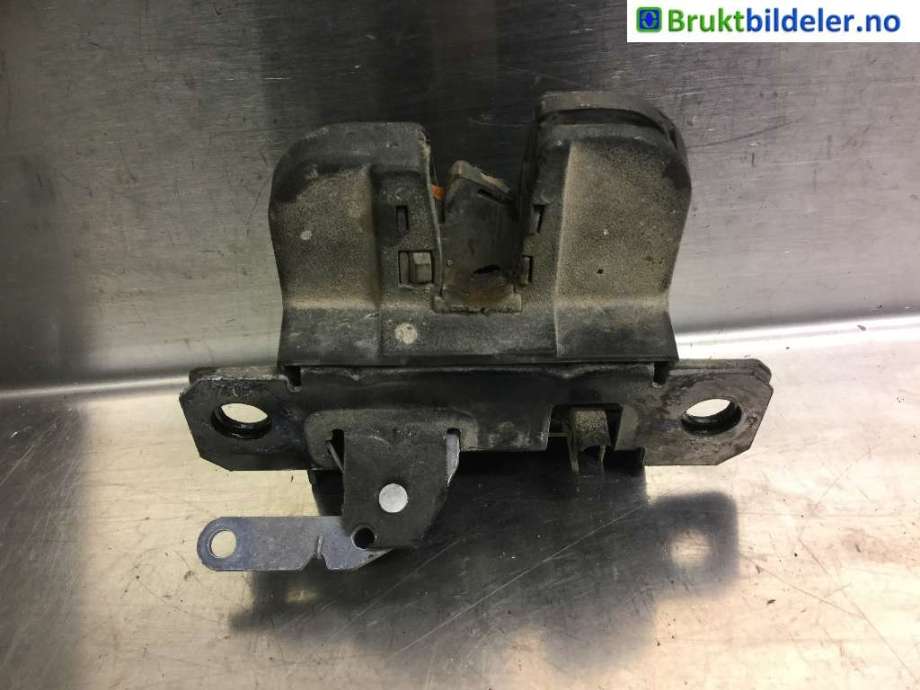 Baklukelås til VW Transporter / Caravelle 2009-2015 (Fase 2) (T5) (T5) (VOLKSWAGEN|7H0 827 505 F|)