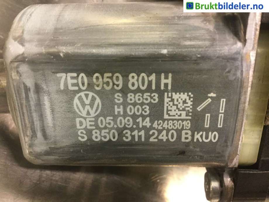 Ruteheis venstre foran til VW Transporter / Caravelle 2009-2015 (Fase 2) (T5) (T5) (VOLKSWAGEN|7E0 959 801 H|)