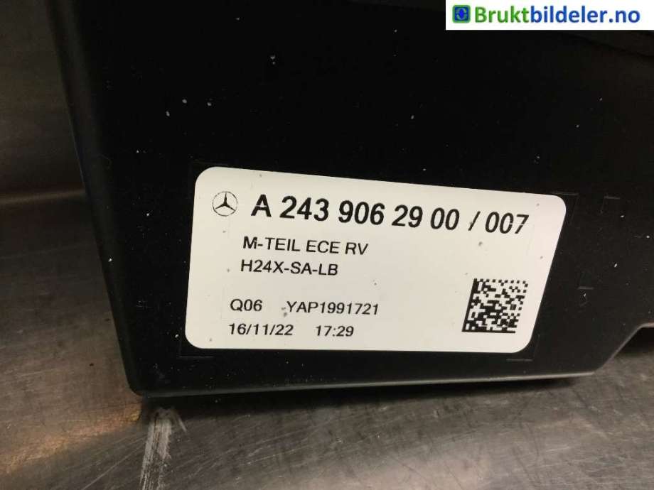 Karosseri bakpart til Mercedes EQA 2021-->>  (A 243 906 29 00|)