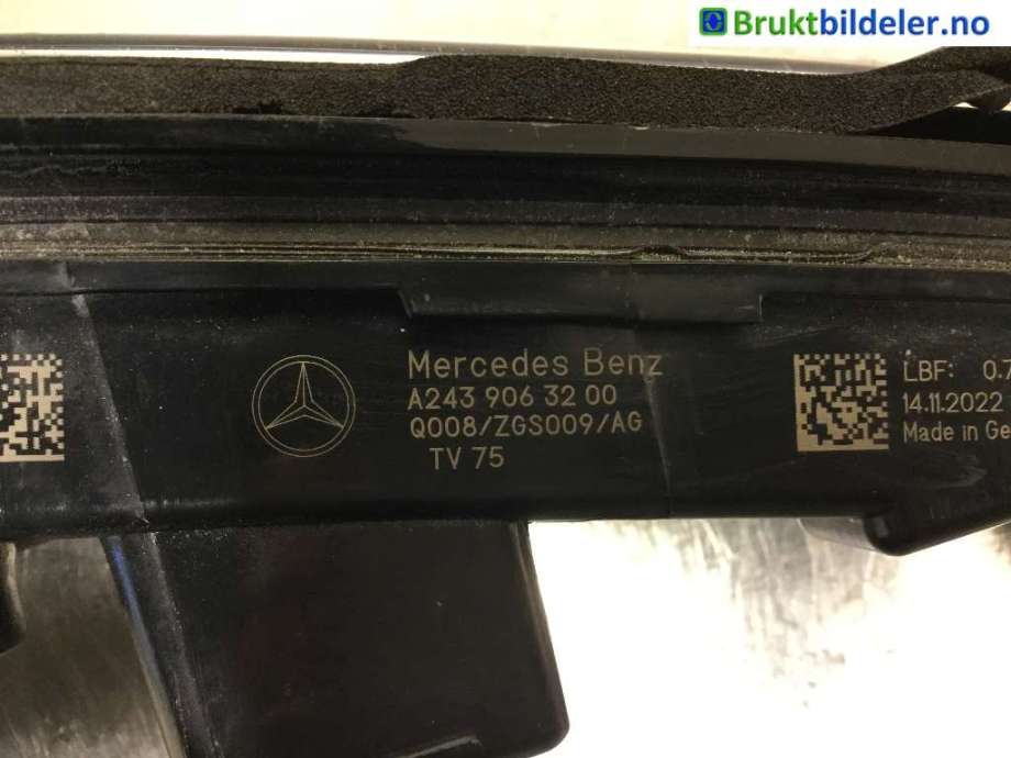 Diverse deler til Mercedes EQA 2021-->> (A 243 906 32 00|)