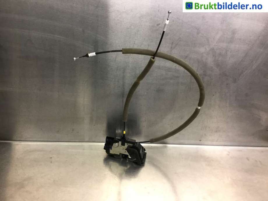 Låsekasse høyre foran til Nissan Qashqai, 2014-2021 (Type II)  (NISSAN|)