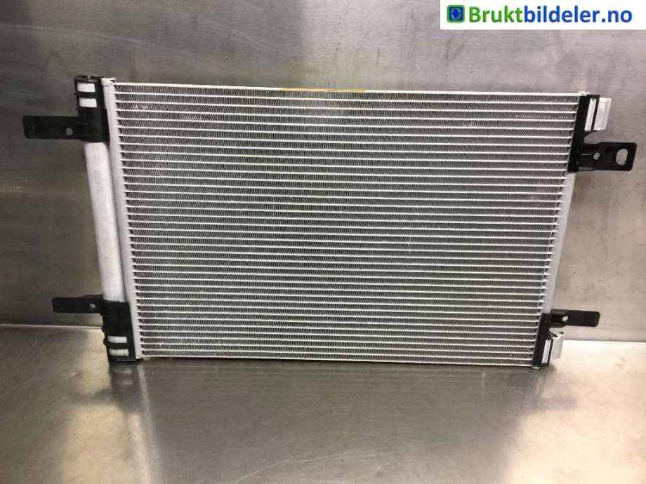 Aircondition radiator til Opel Vivaro C 2020-->>  (98 6746580B|)