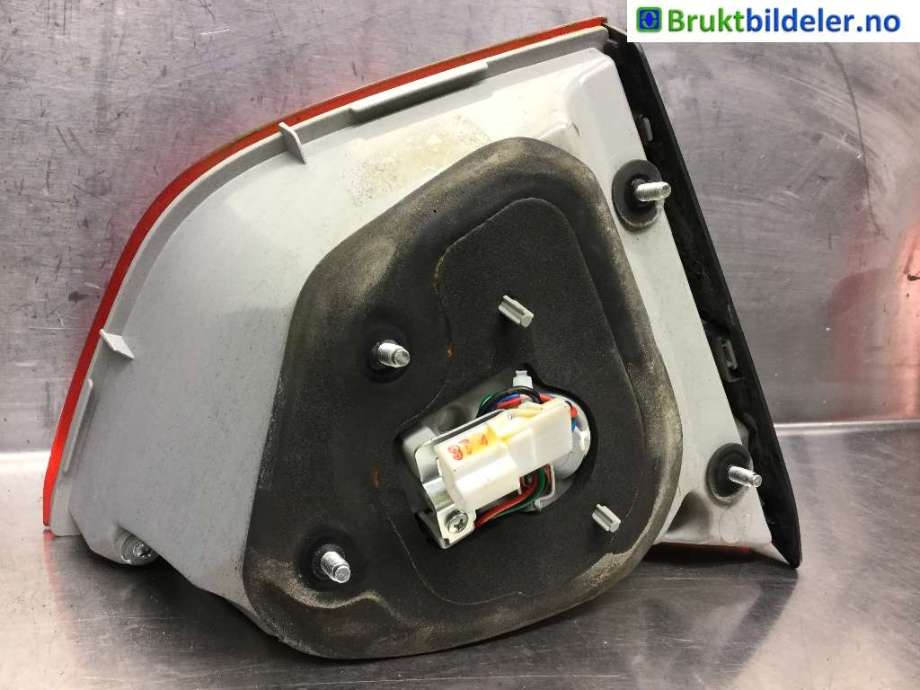 Baklykt høyre indre til Hyundai Ix35 2010-2015  (HYUNDAI|92404-2Y500|)