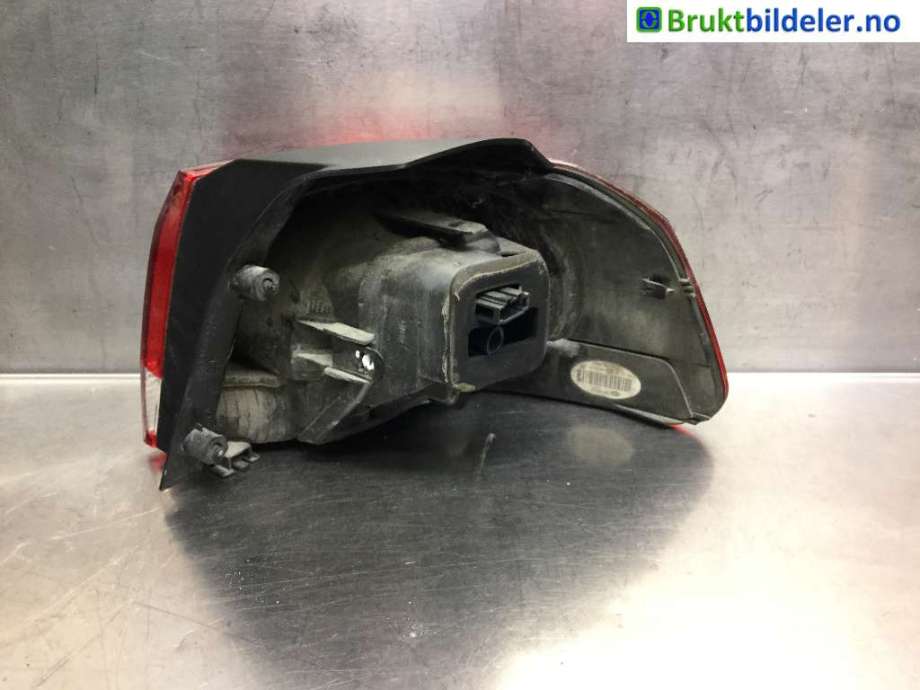 Baklykt venstre til VW Golf VI 2008-2012  (VOLKSWAGEN|5K0 945 095 M|)