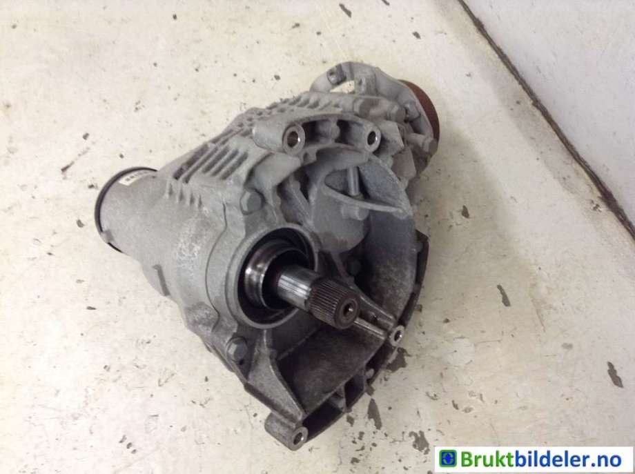 Girkasse 4WD fordelingskasse til VW Transporter / Caravelle 2009-2015 (Fase 2) (T5) (T5) (VOLKSWAGEN|09N 409 053 D|KQK.NEE;MKA;PAQ;PAR|)
