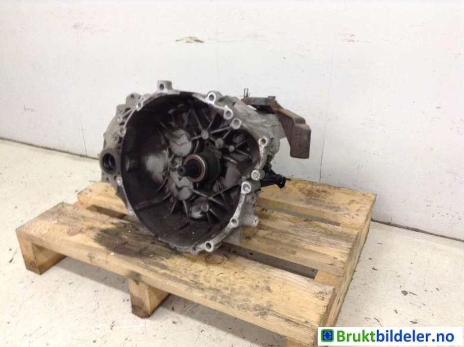 Girkasse manuell til Volvo S60, 2005-2010 (Type I, Fase 2)  (VOLVO|8252112)