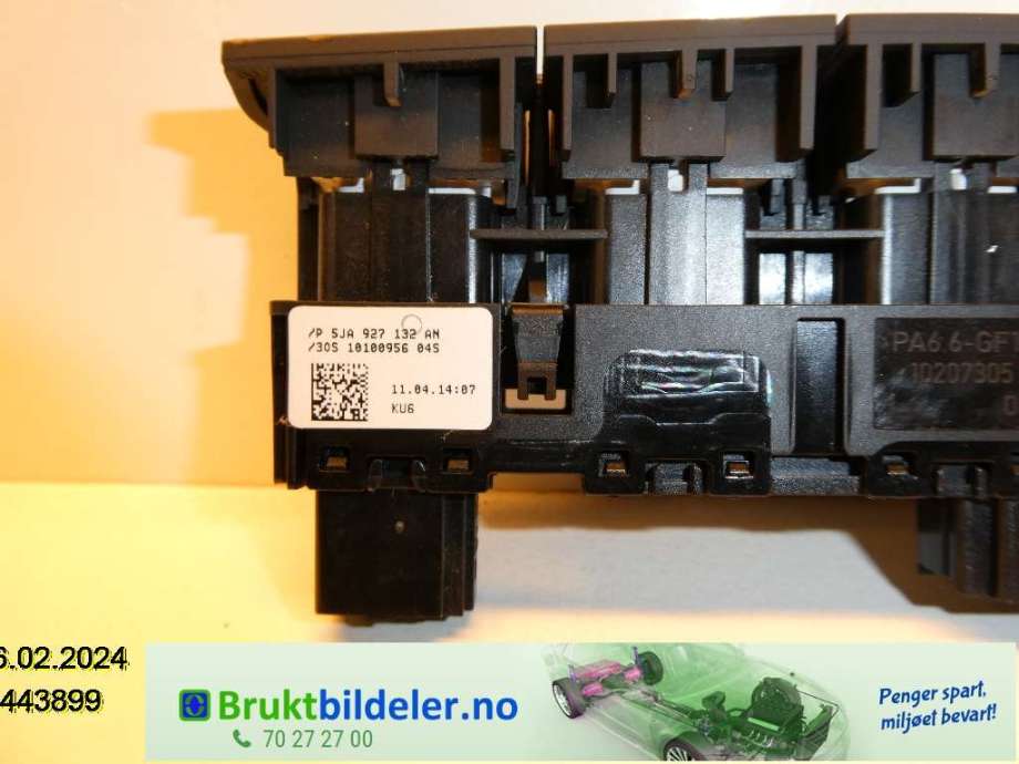 Bryter setevarme til Škoda Rapid 2012-2019  (SKODA|5JA 927 132 AN||5JA927132AN)
