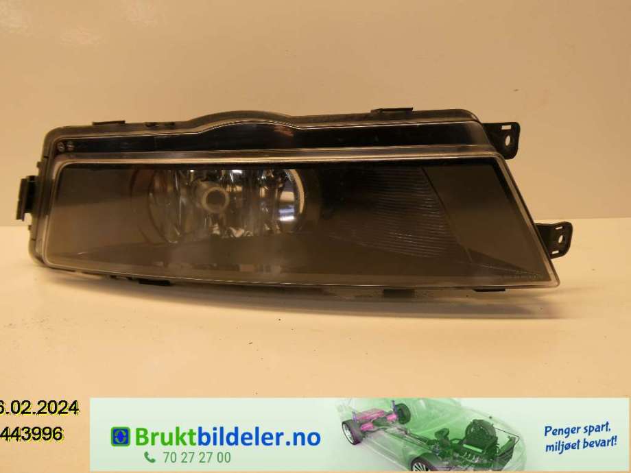 Tåkelykt venstre foran til Škoda Rapid, 2012-2019  (SKODA|5JA 941 699 A)