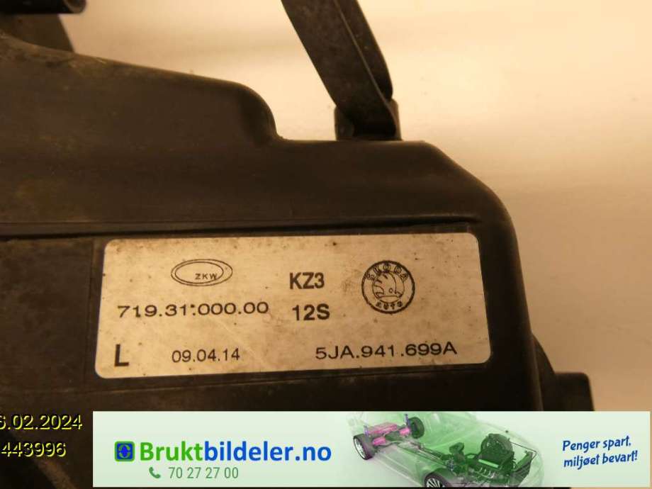 Tåkelykt venstre foran til Škoda Rapid 2012-2019 (SKODA|5JA 941 699 A|719 31 000 00)