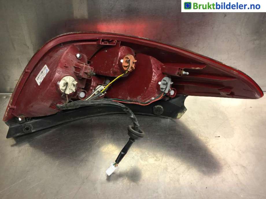 Baklykt høyre til Hyundai i20 2009-2014 (Type I)  (HYUNDAI|92402-4P000|)