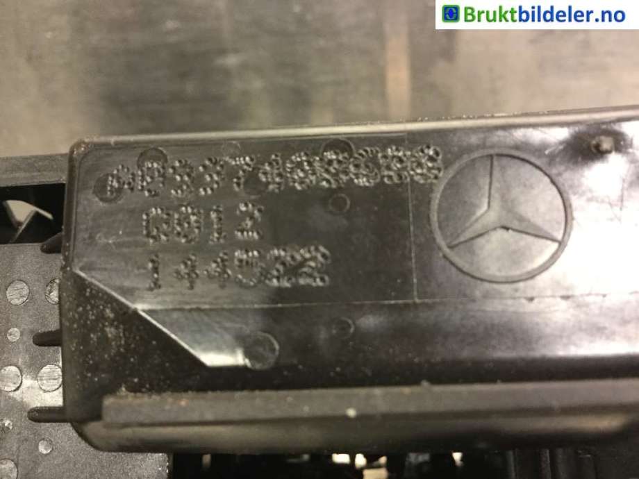 Baklukelås til Mercedes EQA 2021-->> (|144522)