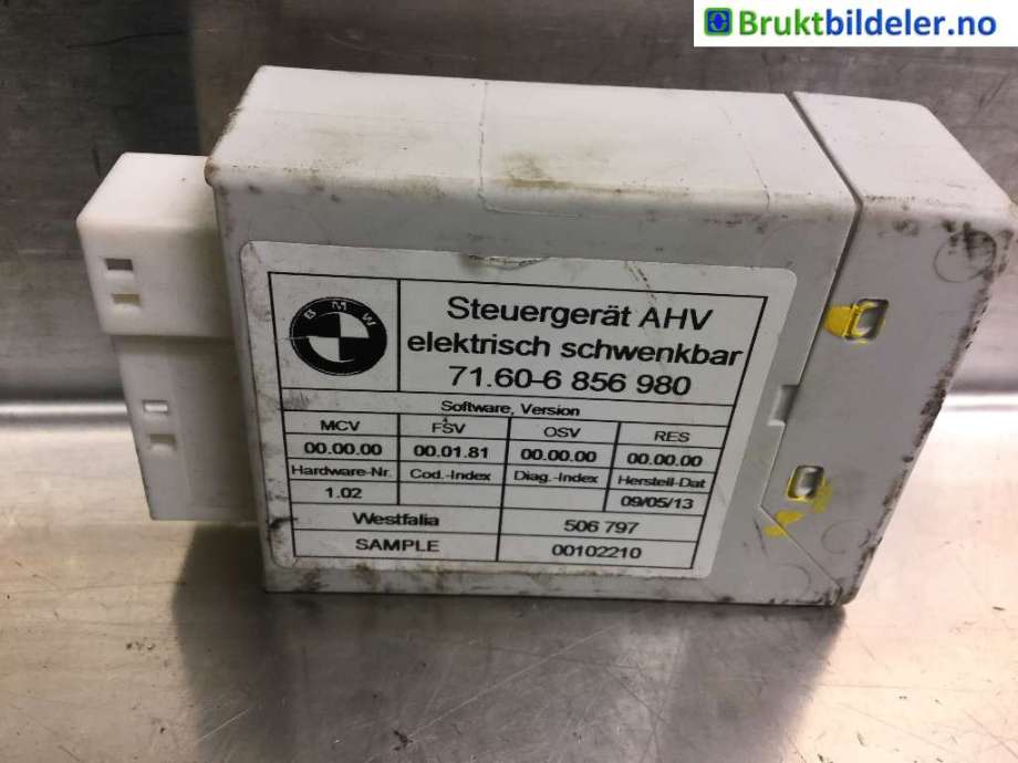 Styreenhet hengerfeste til BMW 3-Serie, 2012-2018 (F30/F31/F34) (F30/F31/F34) (BMW|71 60 6 856 980)