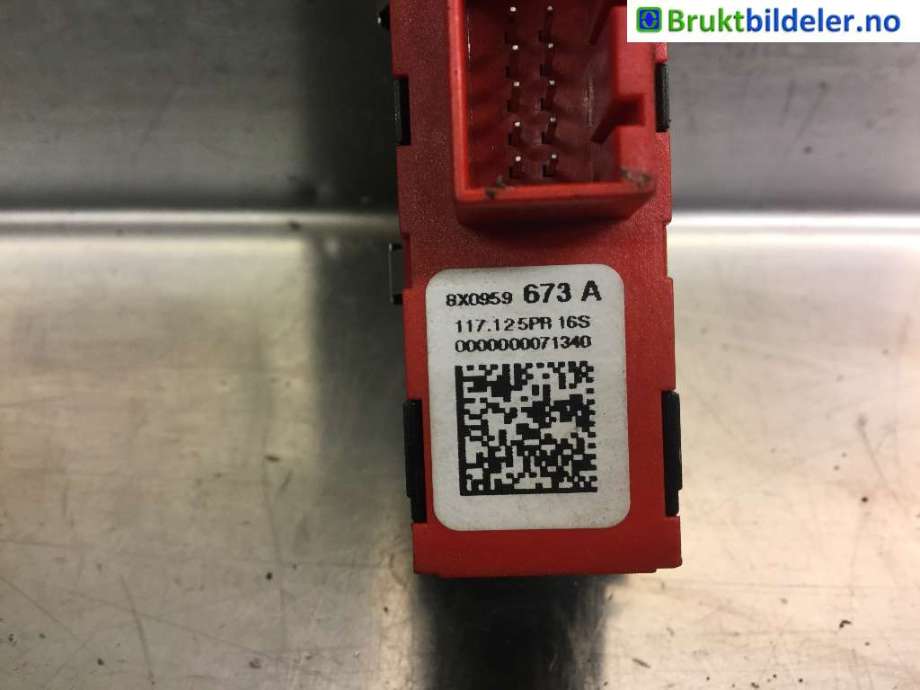 Bryter setevarme til Audi A1 2010-2014 (Type I, Fase 1)  (AUDI|8X0 959 674 A|)
