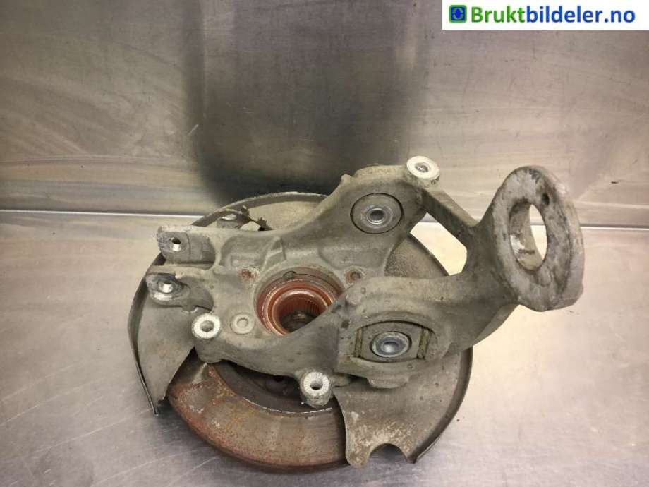 Hjulspindel høyre bak til Audi A4, Allroad 2009-2016 (Type I) (B8) (B8) (AUDI|8K0 505 432 AH|)