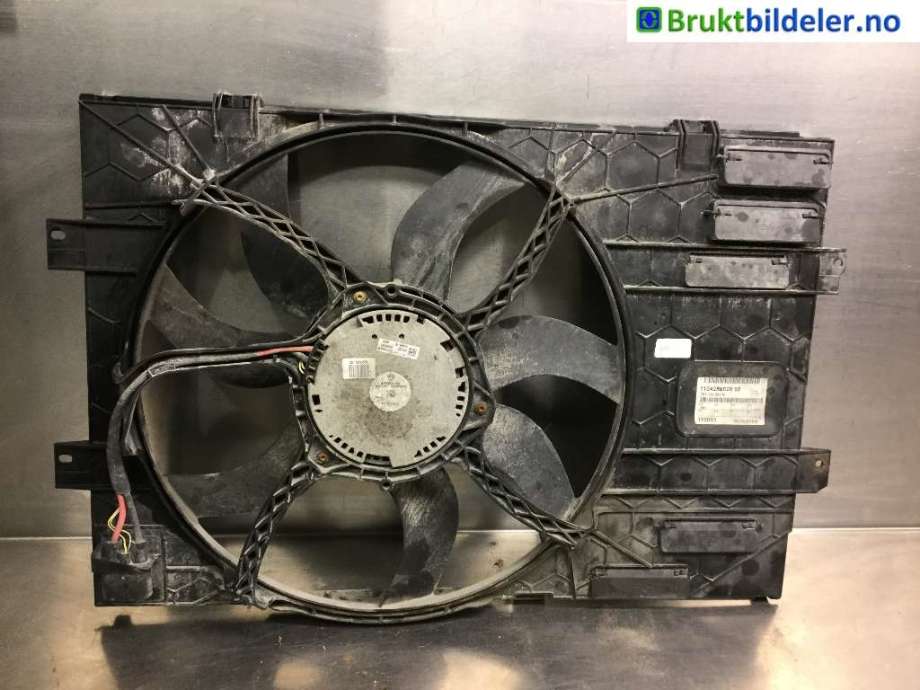 Kjølevifte til VW Transporter / Caravelle, 2009-2015 (Fase 2) (T5) (T5) (VOLKSWAGEN|7H0 121 205 A)