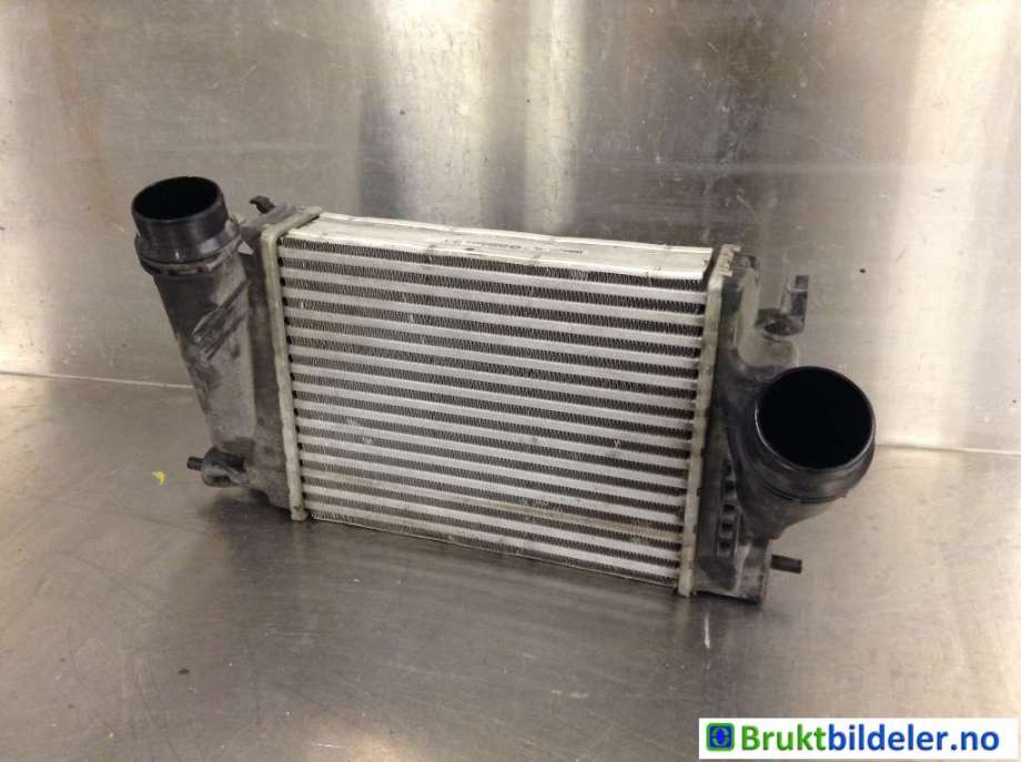 Intercooler til Nissan Qashqai 2014-2021 (Type II)  (NISSAN|14461-4EB1B|MM117X0|)