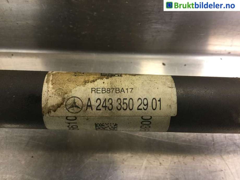 Drivaksel venstre bak til Mercedes EQA 2021-->>  (A 243 350 29 01|)