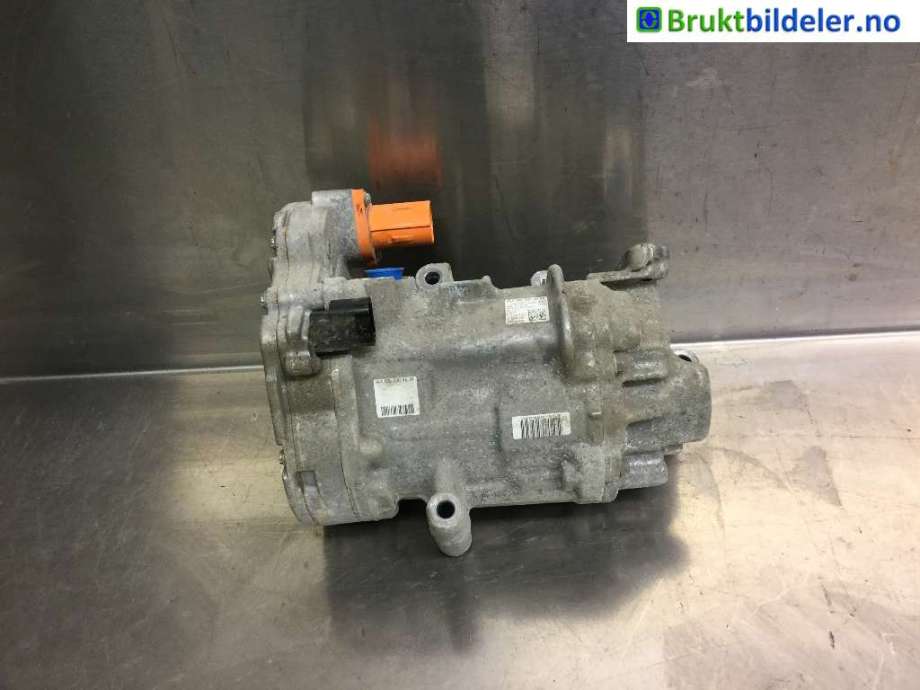 Aircondition kompressor til Mercedes EQA 2021-->>  (A 000 830 44 04|)