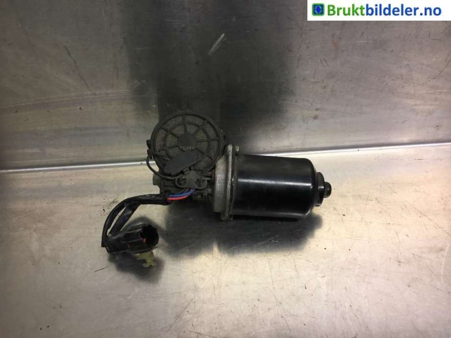 Viskermotor frontrute til Mitsubishi Colt 2009-2013 (Type VII, Fase 2) (MITSUBISHI|8250A309|)