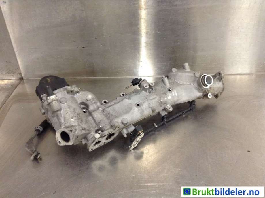 Manifold innsug til Mercedes E-Klasse, 2009-2013 (Fase 1) (W212) (W212) (MERCEDES|A 642 090 51 37)