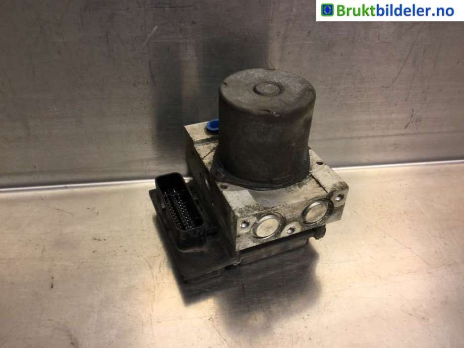 ABS sentral til Mercedes Vito/Viano 2010-2014 (Fase 2) (W639) (W639) (MERCEDES|A 008 431 64 12|)