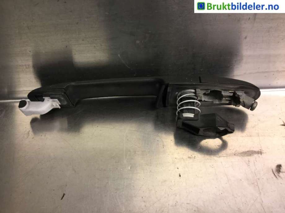 Dørhåndtak utv høyre til Mercedes Vito/Viano 2010-2014 (Fase 2) (W639) (W639) (MERCEDES|A 000 760 26 59|)