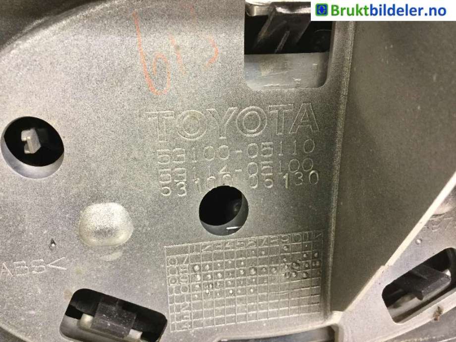 Grill til Toyota Avensis 2009-2015 (Type III, Fase 1) (TOYOTA|53100-05110|)