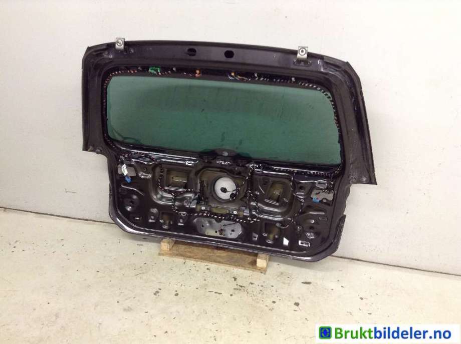 Bakluke til VW Passat 2015-2019 (Fase 1) (B8) (B8) (VOLKSWAGEN|3G9 827 025||3G9 827 025 A)