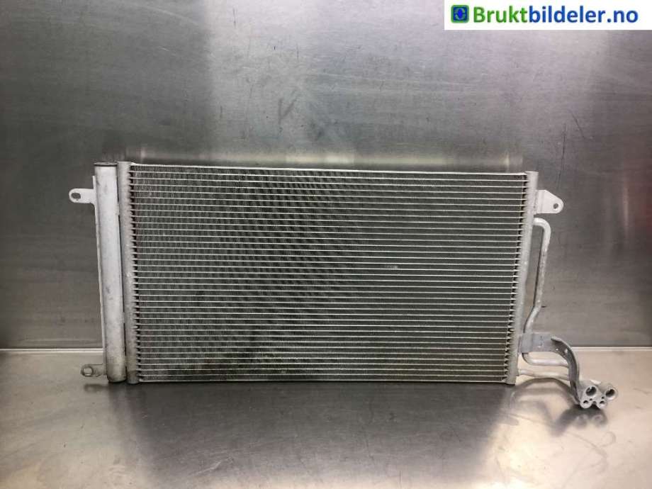 Aircondition radiator til Škoda Fabia, 2014-2021 (Type III) (SKODA|6R0820411S)