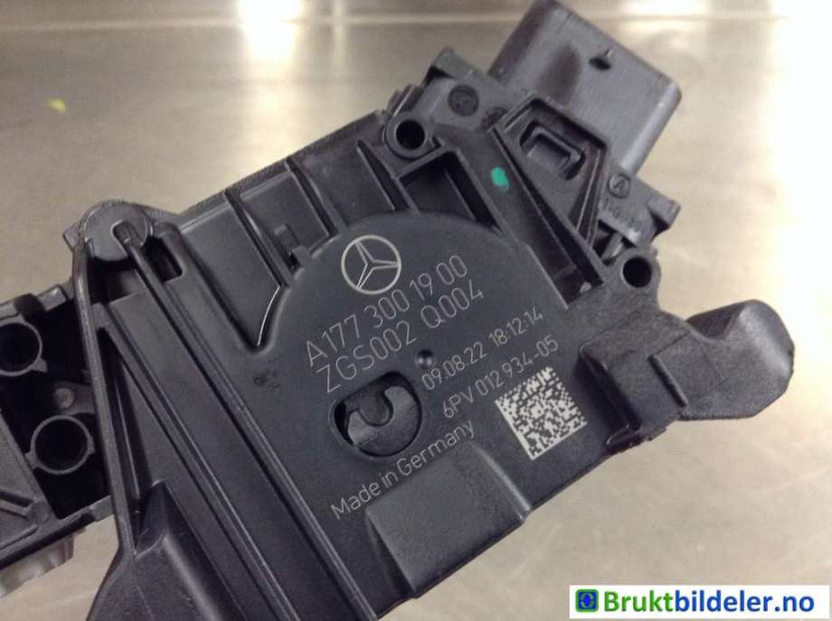 Pedal gass til Mercedes EQA 2021-->>  (MERCEDES|A 177 300 19 00|6PV 012 934-05|)