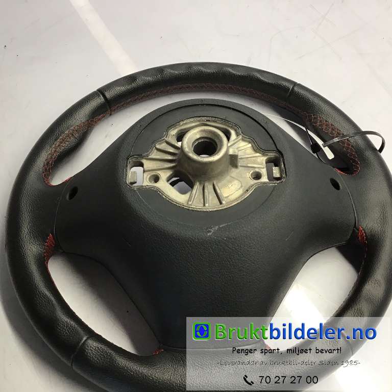 Ratt til BMW 1-Serie 2011-2015 (Fase 1) (F20/F21) (F20/F21) (BMW||62560182D)
