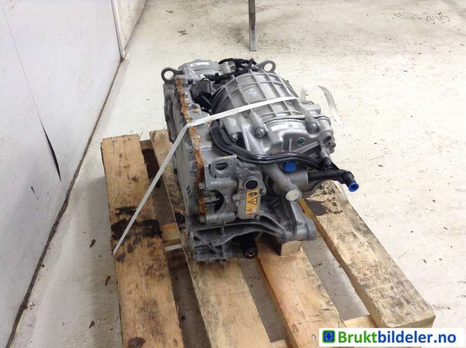 Motor elbil foran til Mercedes EQA 2021-->>  (MERCEDES|A 243 340 32 02|780.500|A 243 340 88 02)