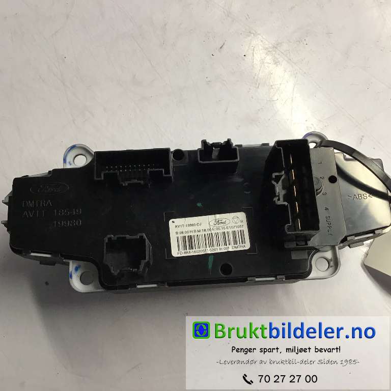 Varmeapparat betjening til Ford Transit Courier 2014-2018 (Type I, Fase 1)  (FORD|FD-8A6-16020511-5261|)