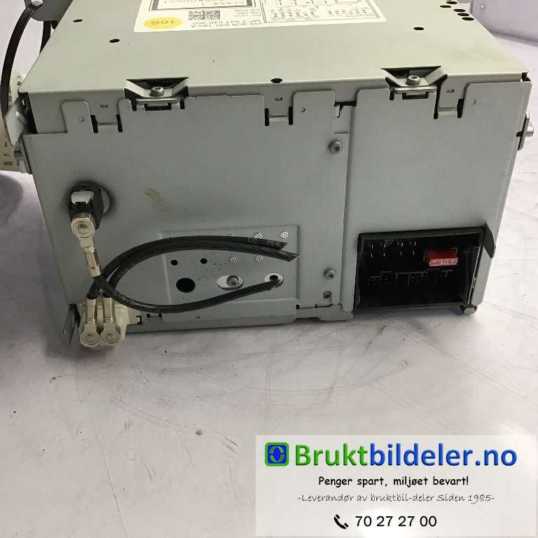 Bilstereo til VW Golf VI 2008-2012  (VOLKSWAGEN|3C8 035 195 A|7 647 204 360|)