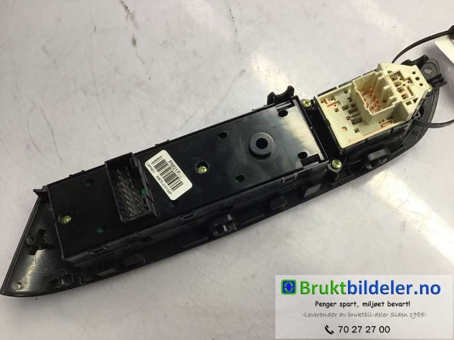 Bryter ruteheis til Hyundai Ix35 2010-2015  (HYUNDAI|93570-2Y0109P|)