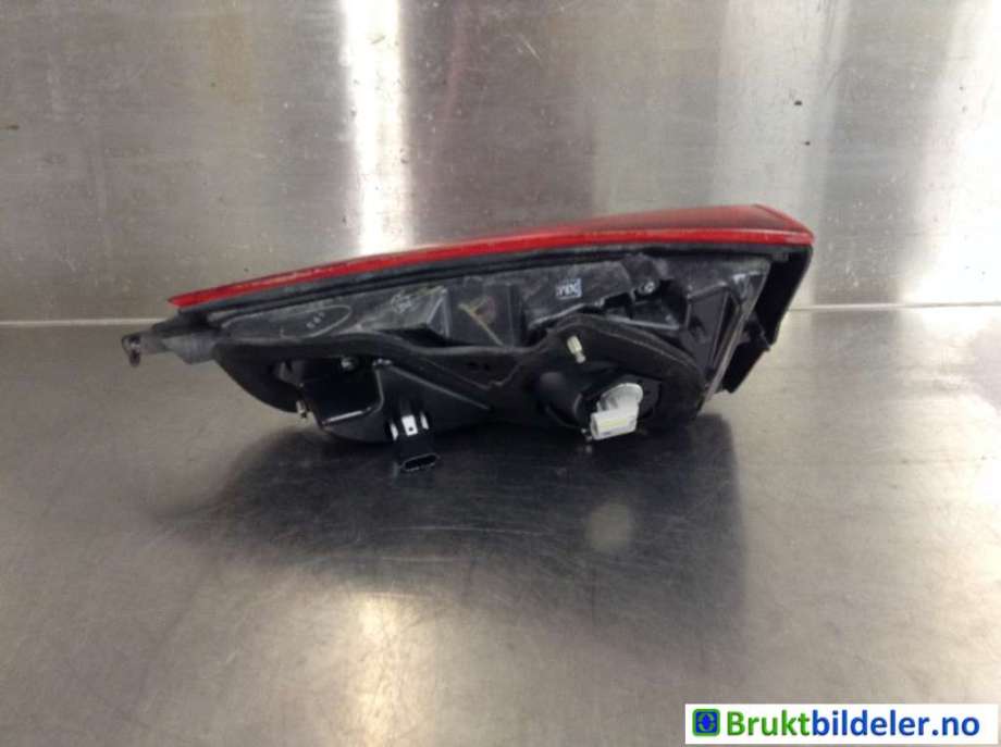 Baklykt venstre indre til Nissan Qashqai 2014-2021 (Type II)  (NISSAN|26555 HV05A|)