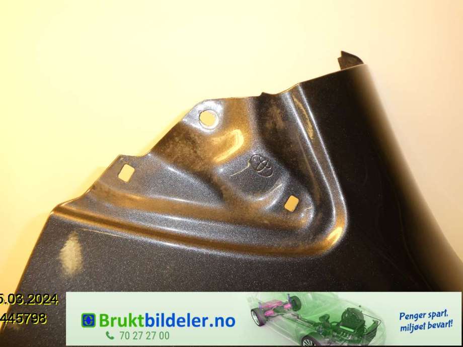 Skjerm høyre foran til Toyota Yaris 2009-2011 (Type II, Fase 2) (TOYOTA|)