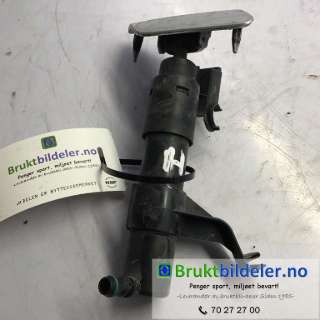 Lyktespylerdyse til VW Golf, Plus/Cross, 2009-2013 (Fase 2)  (VOLKSWAGEN|5M0 955 978 C|8WT 009 952-00)
