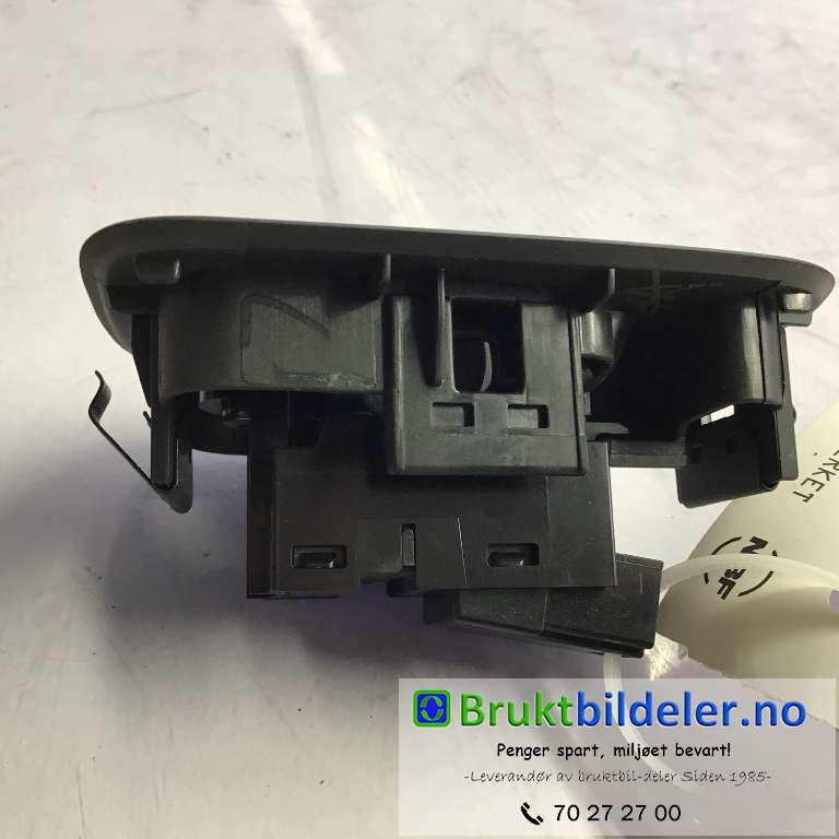 Bryter ruteheis til Volvo XC60 2017-->> (Type II)  (VOLVO|31433408|20W133|)
