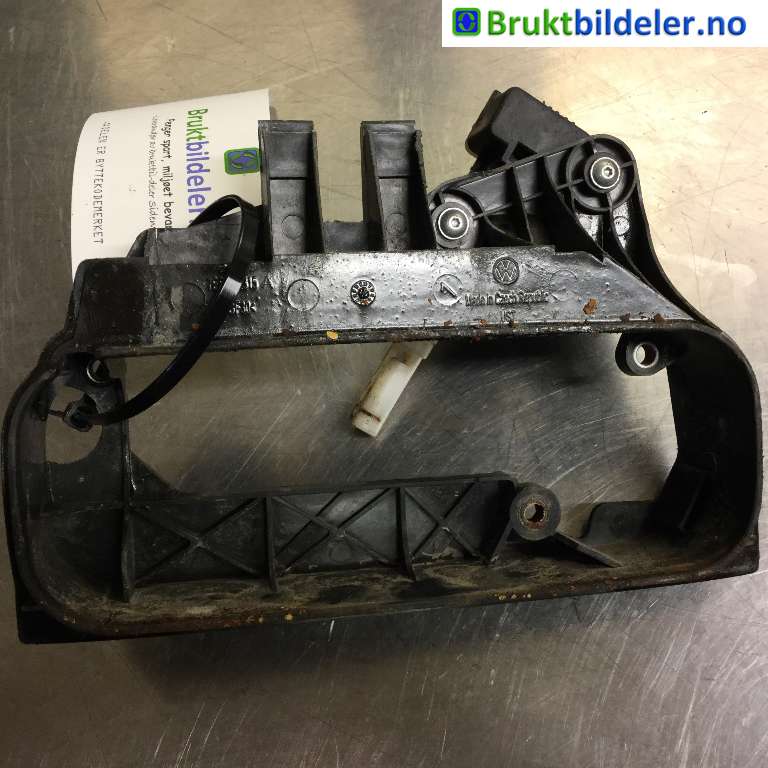 Bakluke/bakdør håndtak til VW Transporter / Caravelle 2009-2015 (Fase 2) (T5) (T5) (VOLKSWAGEN|7E5 827 315 A|)
