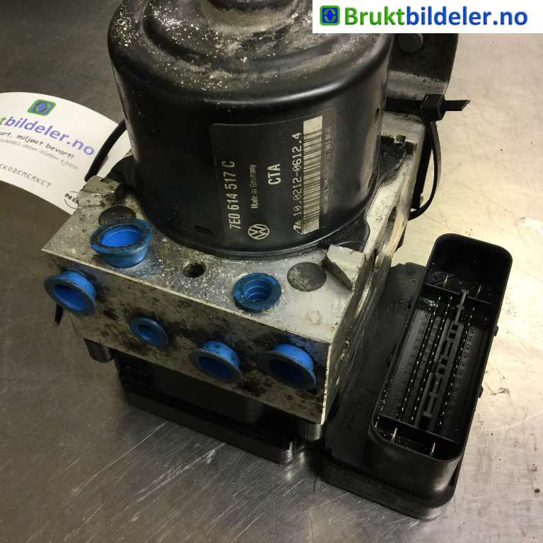 ABS sentral til VW Transporter / Caravelle 2009-2015 (Fase 2) (T5) (T5) (VOLKSWAGEN|7E0 614 517 C|10.0212-0612.4|----------)