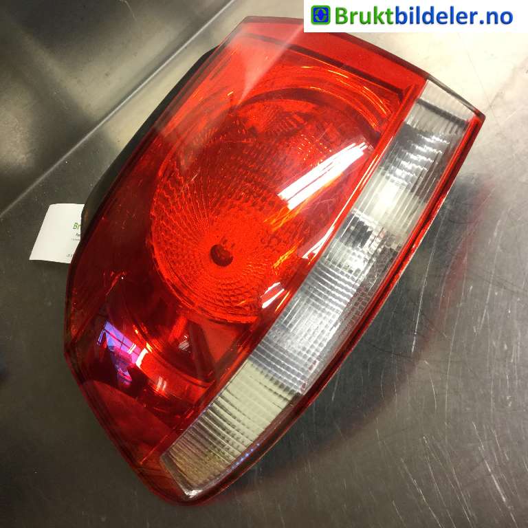Baklykt venstre til VW Golf VI, 2008-2012  (VOLKSWAGEN|5K0 945 111)