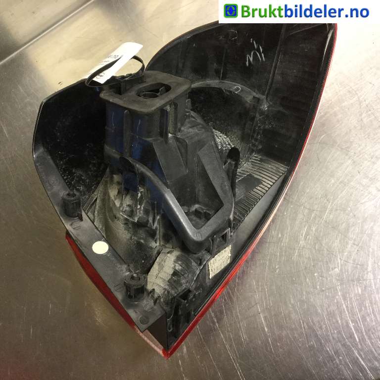 Baklykt venstre til VW Golf VI 2008-2012 (VOLKSWAGEN|5K0 945 111|89078560L|----------)