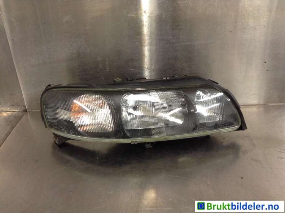 Frontlykt høyre halogen til Volvo S60 2000-2004 (Type I, Fase 1) (VOLVO|8693578|89007860|)
