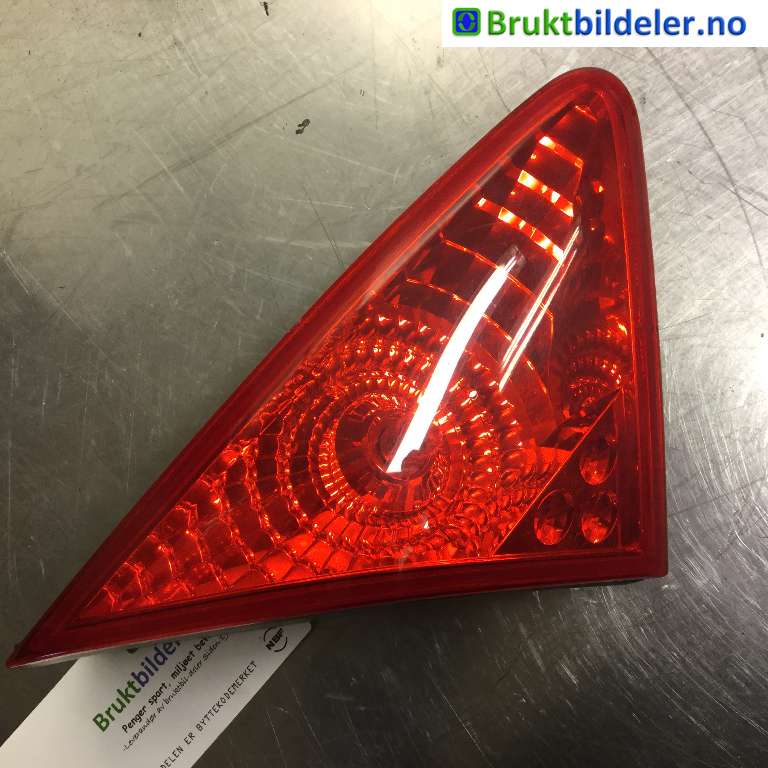 Baklykt venstre indre til Peugeot 3008, 2009-2016 (Type I)  (PEUGEOT|6350 HE)