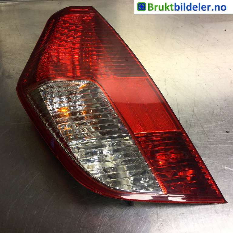 Baklykt venstre til Hyundai i10, 2008-2013 (Type I)  (HYUNDAI|924010X020)